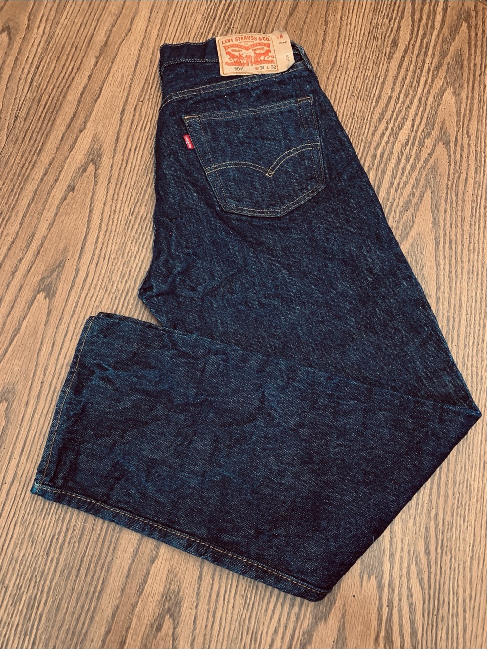 Levi's 501 Button Fly Men's Indigo Straight-Leg Jeans 34 x 32
